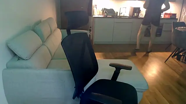 Snapshot of Buidapest chatting on 1, 2, 2026 Buidapest online show from 1, 2, 2026