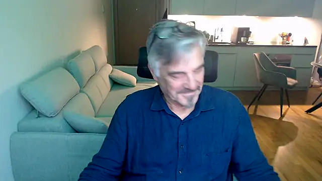 Snapshot of Buidapest chatting on 6, 2, 2026 Buidapest online show from 6, 2, 2026