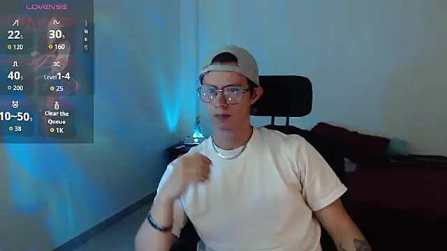Snapshot of Brandon_starkk chatting on 24, 4, 2026 Brandon starkk online show from 24, 4, 2026
