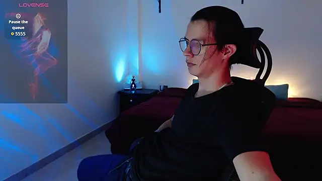 Snapshot of Brandon_starkk chatting on 5, 5, 2026 Brandon starkk online show from 5, 5, 2026