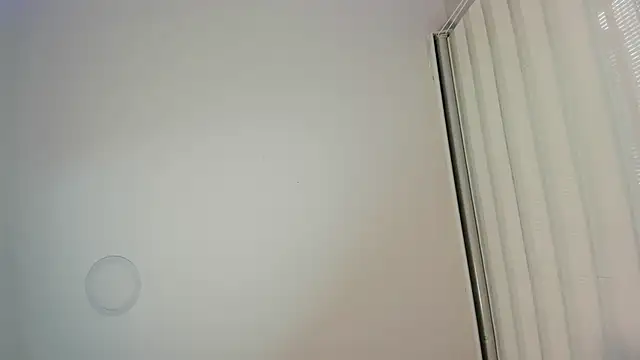 Snapshot of Charlotte_Williams_1 chatting on 22, 11, 2025 Charlotte Williams 1 online show from 22, 11, 2025