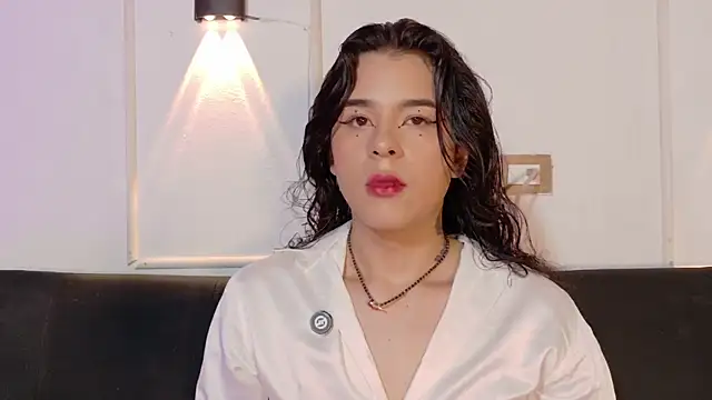 Angel-umbra online show from 5, 4, 2026