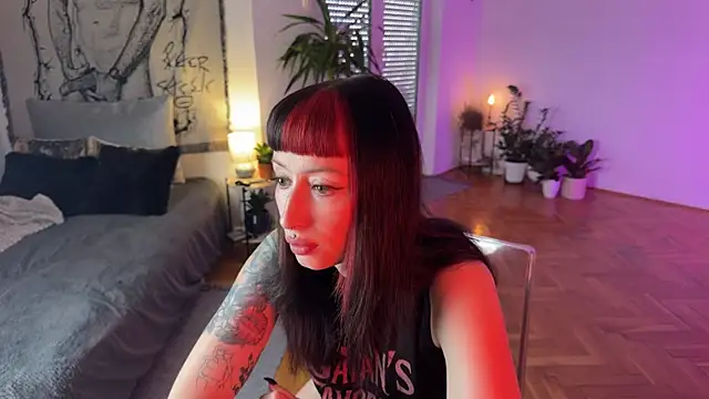 Snapshot of inked_witch chatting on 8, 9, 2025 inked witch online show from 8, 9, 2025