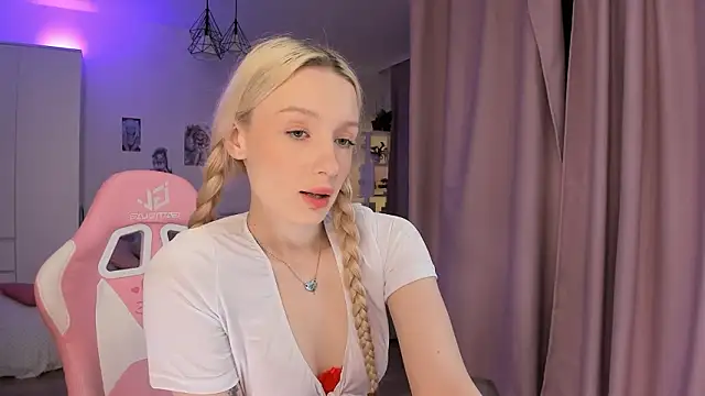 Tiffany Paw online show from 17, 3, 2026