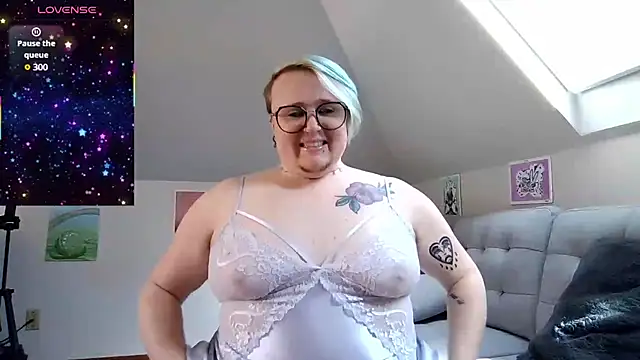 queerlyjaz online show from 1, 3, 2026