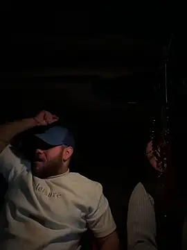 Snapshot of Andreiandu23 chatting on 4, 2, 2026 Andreiandu23 online show from 4, 2, 2026