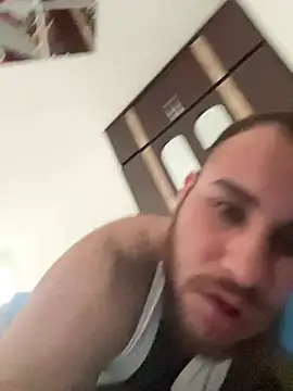 Snapshot of Andreiandu23 chatting on 5, 2, 2026 Andreiandu23 online show from 5, 2, 2026