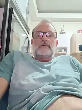 Snapshot of nard53 chatting on 14, 6, 2026 nard53 online show from 14, 6, 2026