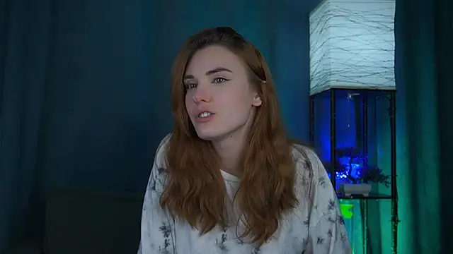 Snapshot of foxy_cute4you chatting on 20, 11, 2025 foxy cute4you online show from 20, 11, 2025