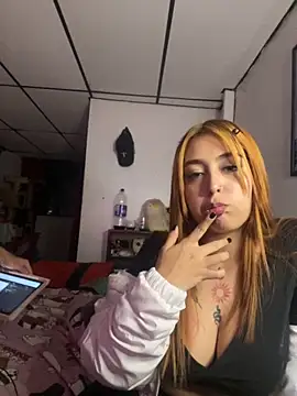 LeahCat69 online show from 17, 11, 2025