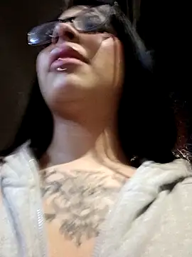 Snapshot of Dannii- chatting on 29, 11, 2025 Dannii- online show from 29, 11, 2025