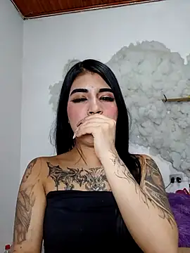 Dannii- online show from 13, 12, 2025