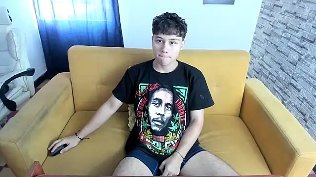 Snapshot of esteban_rios_ chatting on 29, 11, 2025 esteban rios online show from 29, 11, 2025