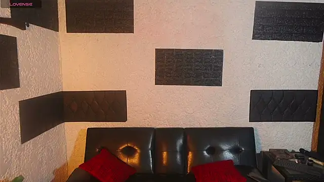 Snapshot of VitoriaCarusso chatting on 12, 6, 2026 VitoriaCarusso online show from 12, 6, 2026
