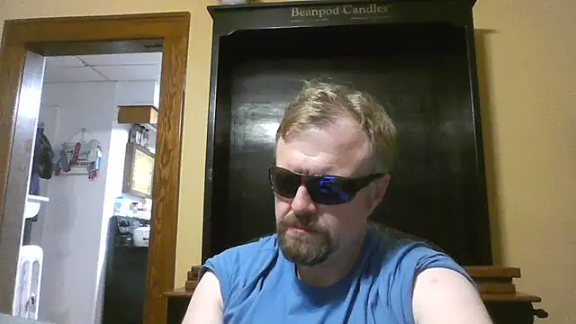 Snapshot of TheOneDonShaun chatting on 24, 4, 2026 TheOneDonShaun online show from 24, 4, 2026