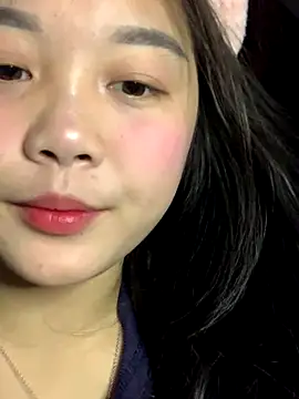 Snapshot of Baa-bee22 chatting on 16, 12, 2025 Baa-bee22 online show from 16, 12, 2025