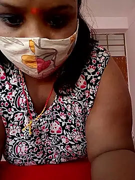 CUTE-LOVE-SWEETS online show from 15, 4, 2026