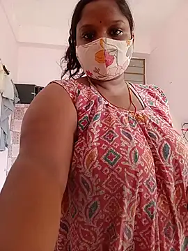 Snapshot of CUTE-LOVE-SWEETS chatting on 7, 6, 2026 CUTE-LOVE-SWEETS online show from 7, 6, 2026