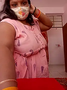 CUTE-LOVE-SWEETS online show from 13, 4, 2026