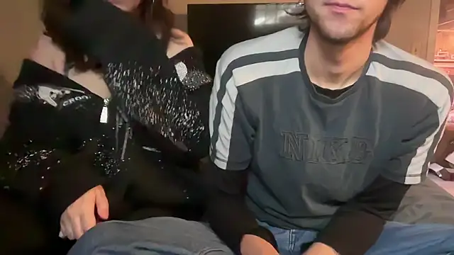 chaton blanche online show from 26, 11, 2025