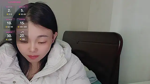 Snapshot of Aggie31 chatting on 18, 11, 2025 Aggie31 online show from 18, 11, 2025