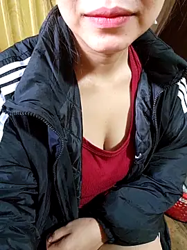 Xiu-L online show from 21, 11, 2025