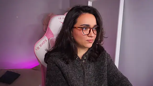 Snapshot of Shadow_Lotus chatting on 18, 11, 2025 Shadow Lotus online show from 18, 11, 2025