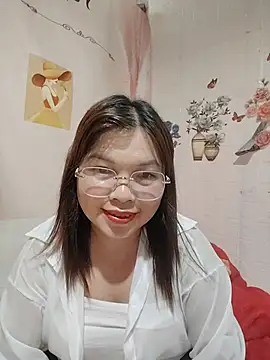 Snapshot of Cover-baa chatting on 17, 6, 2026 Cover-baa online show from 17, 6, 2026