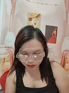 Snapshot of Cover-baa chatting on 14, 7, 2026 Cover-baa online show from 14, 7, 2026