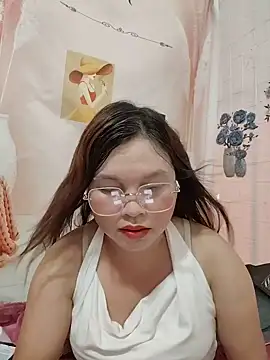 Snapshot of Cover-baa chatting on 11, 7, 2026 Cover-baa online show from 11, 7, 2026
