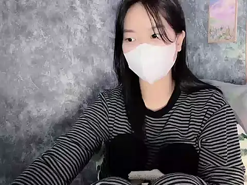 Snapshot of Hellen2999 chatting on 29, 11, 2025 Hellen2999 online show from 29, 11, 2025