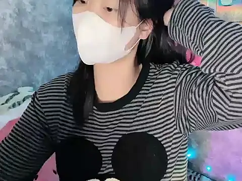 Snapshot of Hellen2999 chatting on 28, 11, 2025 Hellen2999 online show from 28, 11, 2025