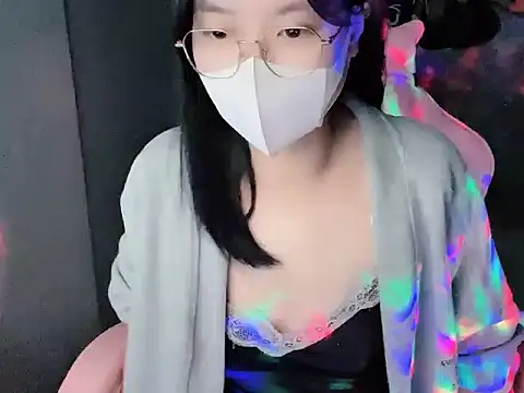 Snapshot of Hellen2999 chatting on 18, 11, 2025 Hellen2999 online show from 18, 11, 2025