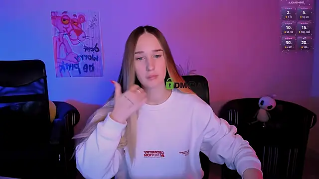  kellykitten  online show from 12, 1, 2026