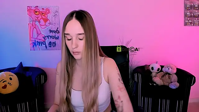  kellykitten  online show from 4, 2, 2026