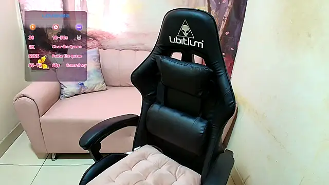 Emma latinasexy18 online show from 4, 2, 2026