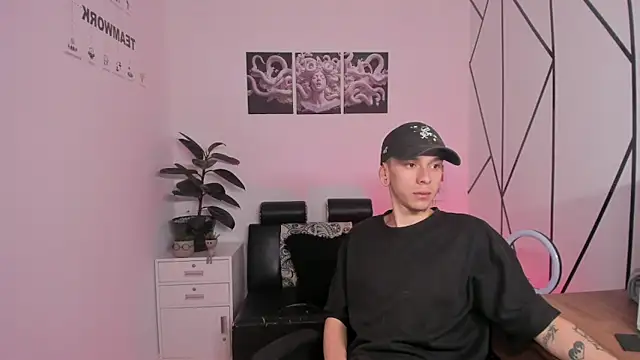 James Adams 01 online show from 20, 11, 2025