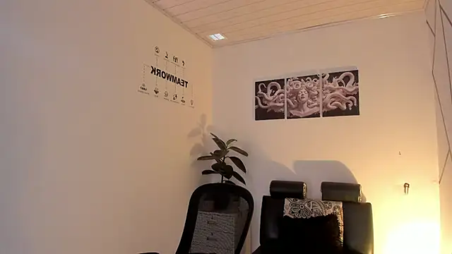 James Adams 01 online show from 5, 12, 2025