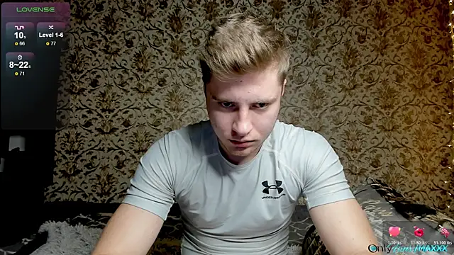 Maxhornyblondieman online show from 3, 12, 2025