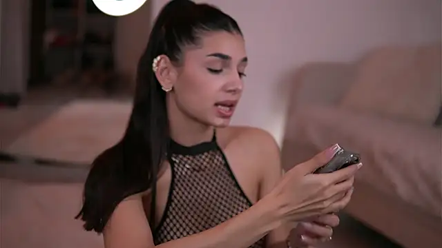 LuvCaprice online show from 13, 3, 2026