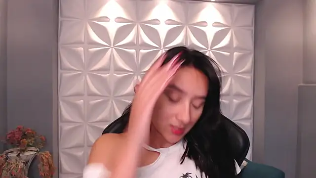 HorneyyQueen online show from 20, 11, 2025