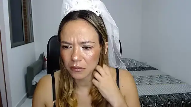 Snapshot of Annie_Cervantez chatting on 28, 5, 2026 Annie Cervantez online show from 28, 5, 2026