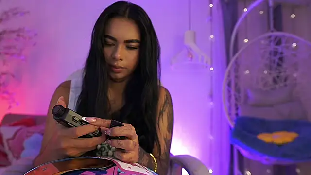 MeganLowell online show from 12, 3, 2026