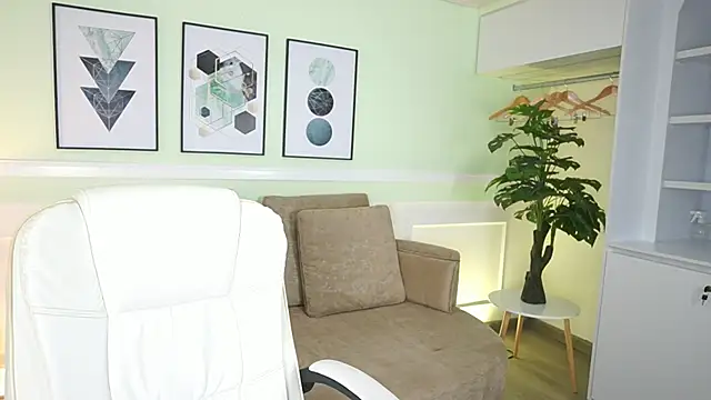 MeganLowell online show from 10, 1, 2026