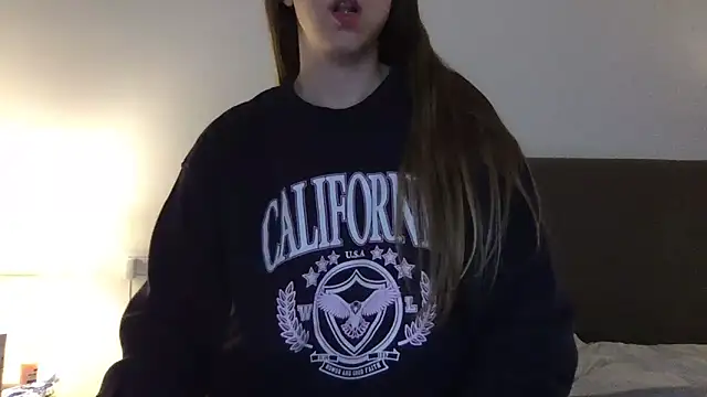 Snapshot of Martimartinaxx chatting on 26, 3, 2026 Martimartinaxx online show from 26, 3, 2026