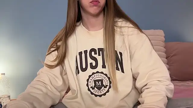 Martimartinaxx online show from 13, 1, 2026