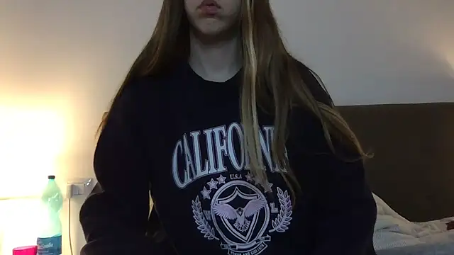Snapshot of Martimartinaxx chatting on 24, 3, 2026 Martimartinaxx online show from 24, 3, 2026