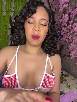 Esmerald 1111 online show from 14, 4, 2026