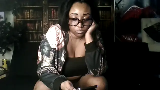 VenezuelaLuxeNoir online show from 27, 5, 2026