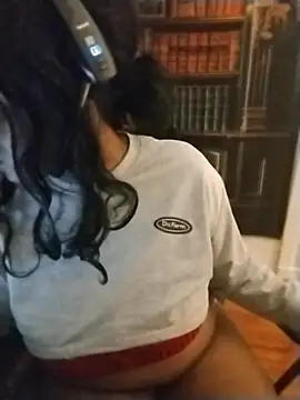 VenezuelaLuxeNoir online show from 4, 4, 2026